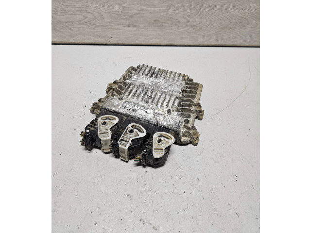 Блок управления двигателя 5WS400921T, 30729065A Volvo S60