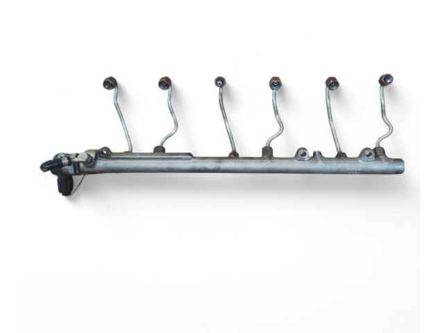 Топливная рампа 7787164, 012596L5   BMW X3 E83   для двигателя M47D20