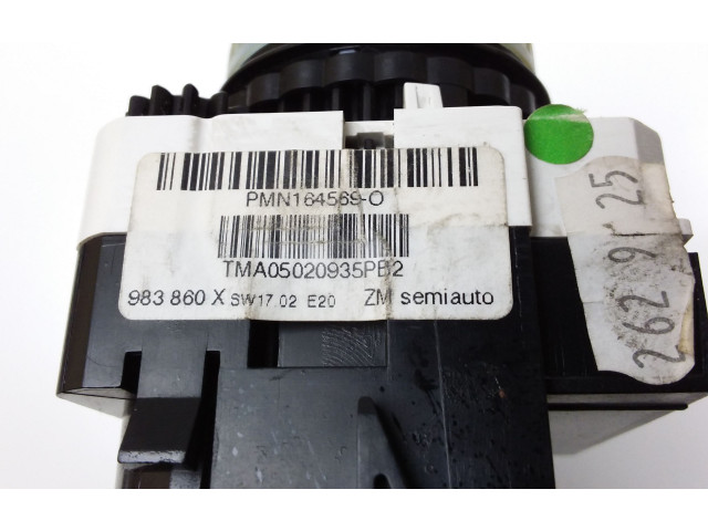 Блок управления климат-контролем PMN164589O, 983860X Mitsubishi Colt