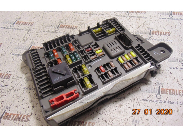 Pojistková skříňka 518954021A BMW X5 E70 2012