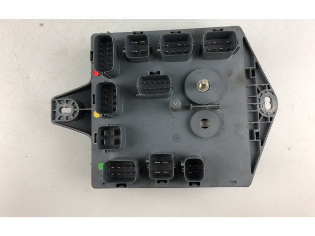 Блок предохранителей 7W93-14N023-BA, 7W9314N023BA Jaguar XJ X350