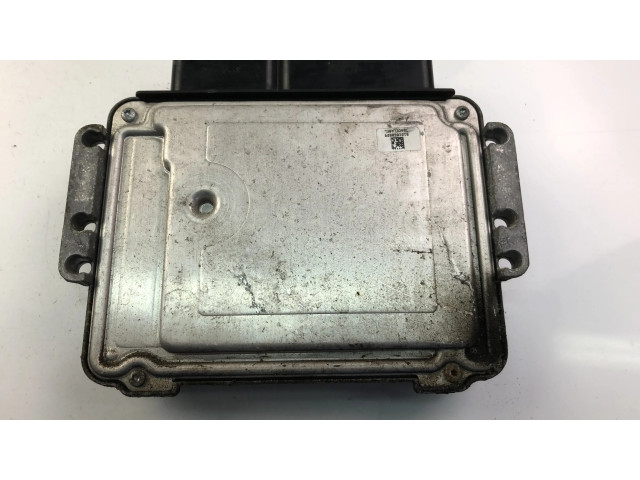 Řídící jednotka 391022A765, 0281015238 KIA Ceed 2013