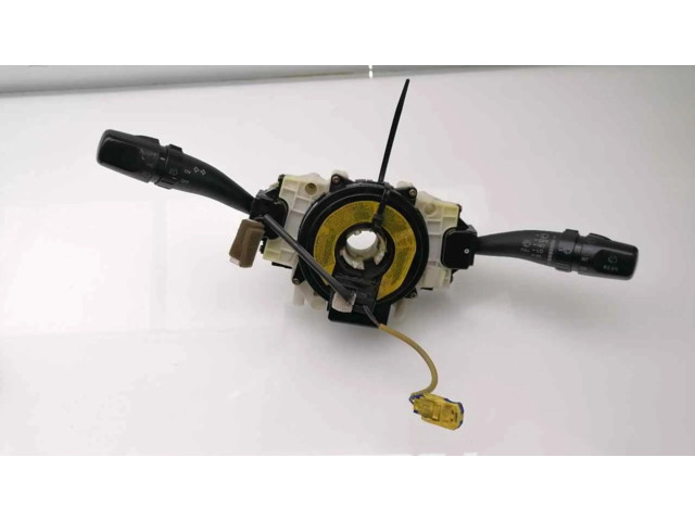 Мултифункционный включатель управления / ручка