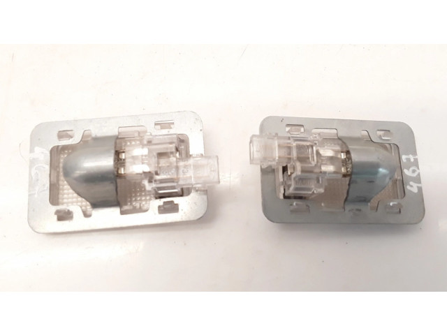 Фонарь освещения задних мест