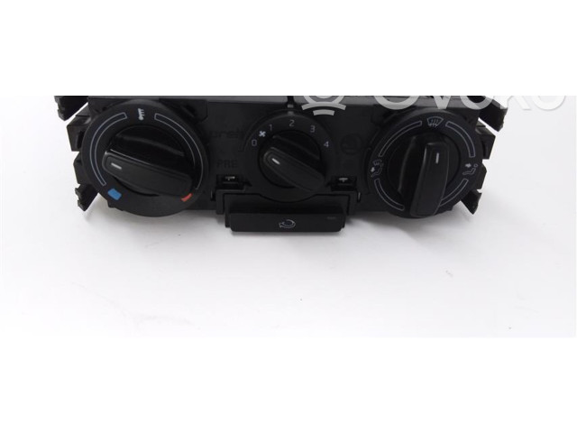 Блок управления климат-контролем 5JA819045 Skoda Rapid (NH)