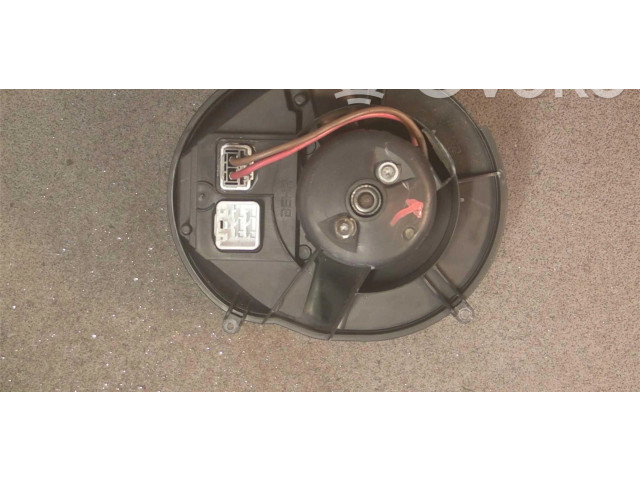 Вентилятор печки Volvo V70