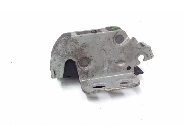 Замок багажника A9067401235 Volkswagen Crafter 2006 - 2016 года