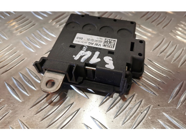 Блок предохранителей  4M0941824BA   Audi Q7 4M 