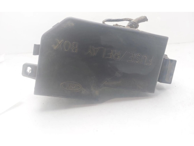 Блок предохранителей 91290FD100   KIA Rio    