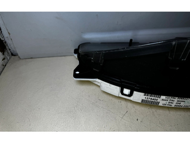 Панель приборов 30682277, 8602885   Volvo V70       