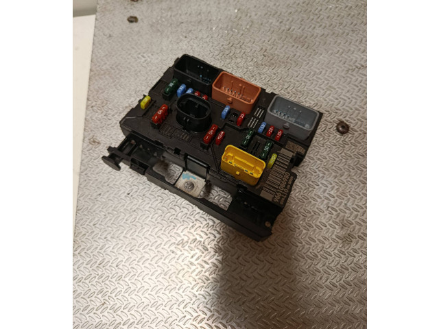 Зеркало (механическое) Peugeot Expert 2007 - 2016 года