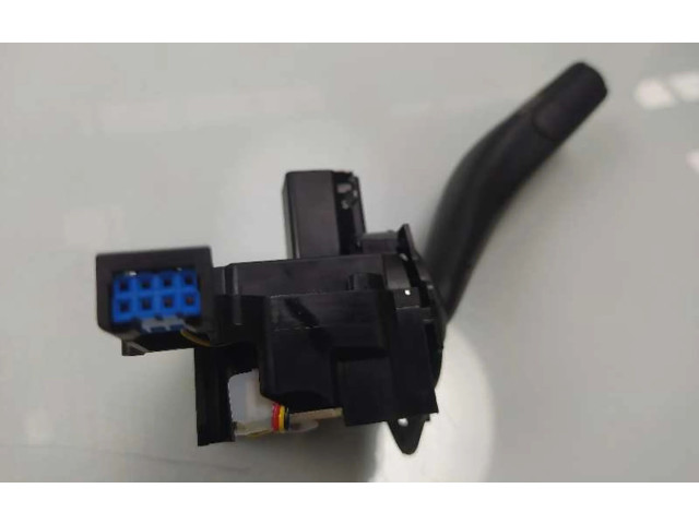 Ручка стеклоочистителей 1K0953519J   Volkswagen Golf SportWagen