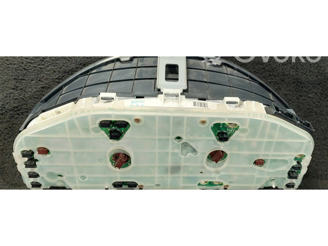 Přístrojová deska Mazda 323 F 2002 20809162824