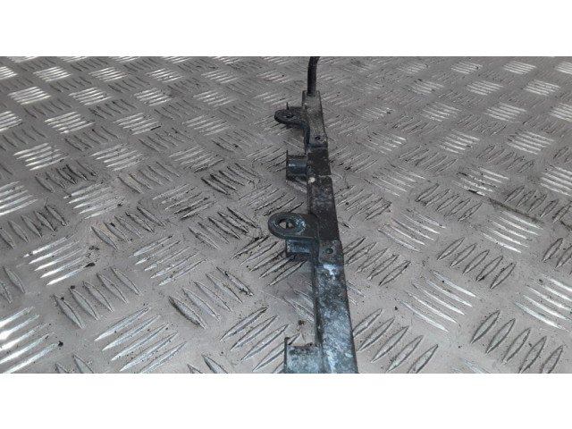 Топливная рампа    Chevrolet Nubira 1.6 