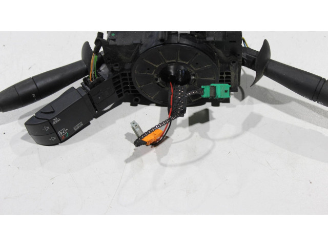 Ручка стеклоочистителей 8200878343, 93862173l   Renault Trafic II (X83)