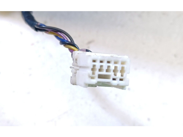 Zpětné zrcátko  Nissan Maxima 2000    