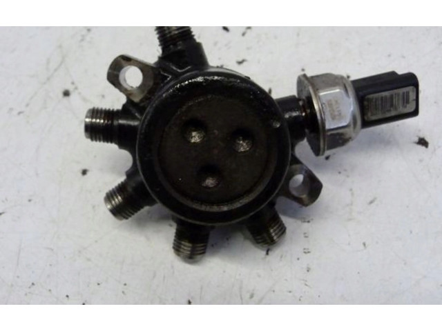 Топливная рампа 8200684034   Renault Clio III  