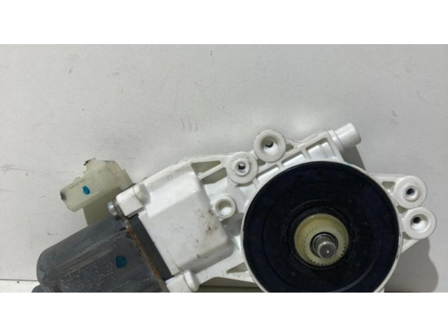 Передний двигатель механизма для подъема окон