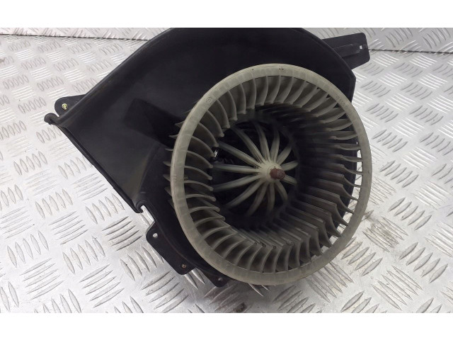 Вентилятор печки 6Q1820015 Skoda Fabia Mk1 (6Y)