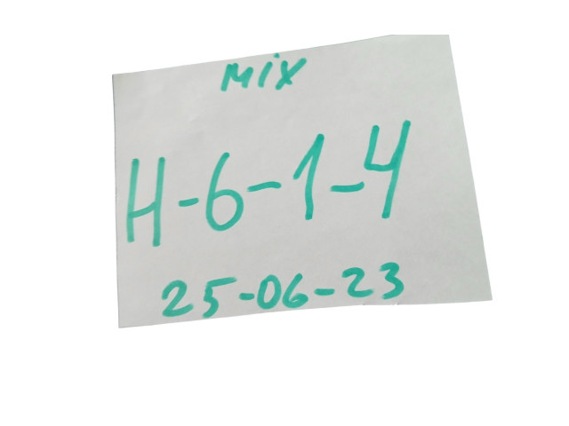 Блок предохранителей  8637841, 518323324   Volvo V70    