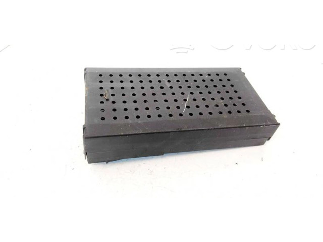 Блок предохранителей  08679899, 08696098   Volvo S70  V70  V70 XC    