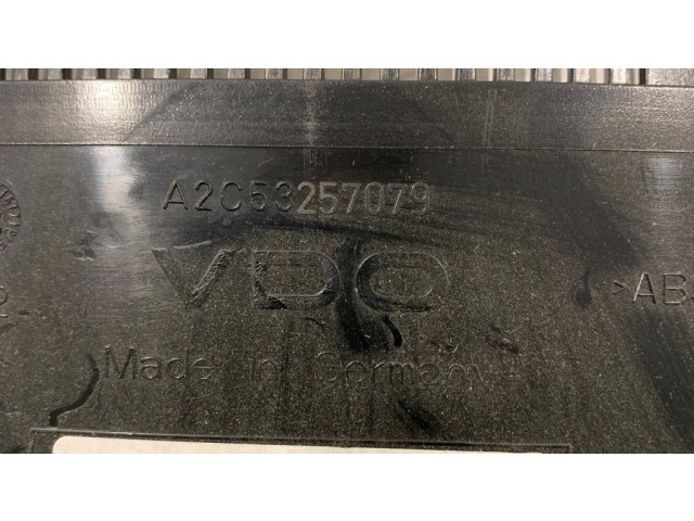 Přístrojová deska  BMW 5 E60 E61 2008 A2C53257079, 8S661Z0800TT  