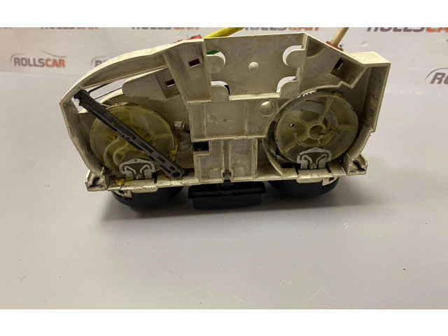 Блок управления климат-контролем 1J0819045E   Skoda Octavia Mk2 (1Z)