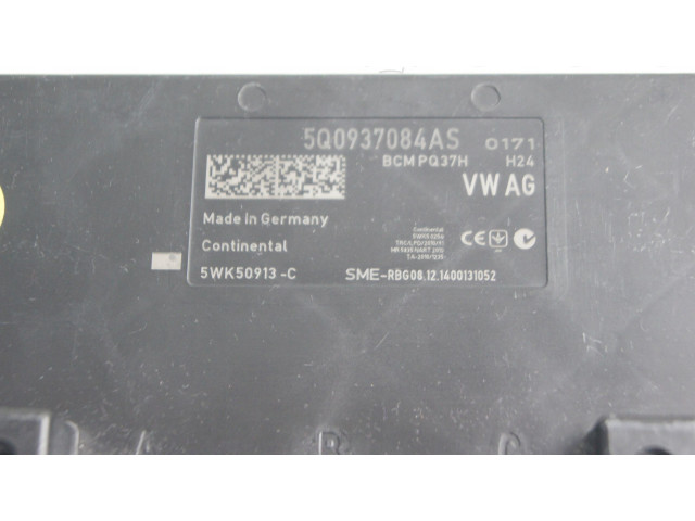 Блок управления 5Q0937084AS, 5Q0937084A   Volkswagen Golf VII
