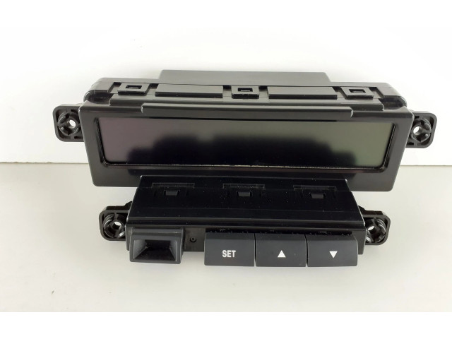 Дисплей    957101H700   KIA Ceed