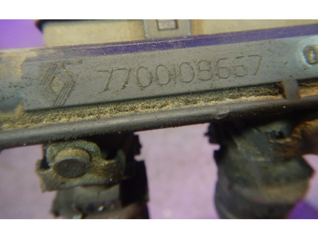 Топливная рампа 7700109066, 7700109066   Renault Clio II   для двигателя D7F720