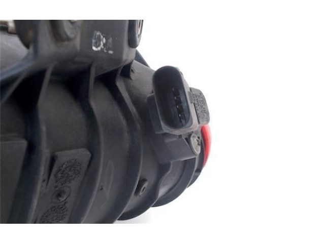 Интеркулер 1J0145803 Audi A3 S3 8L