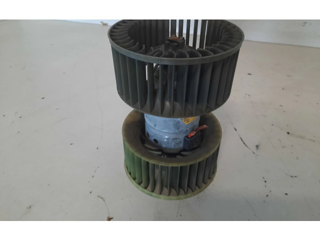 Вентилятор печки    0130101128, 0130101128   BMW X3 E83