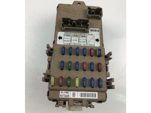 Блок монтирования реле LB100603B   Subaru Forester SG    