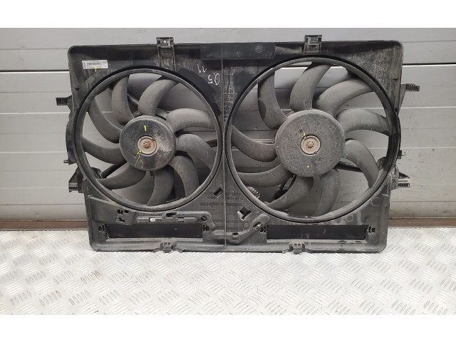 Вентилятор радиатора     8K0121003L    Audi Q5 SQ5 