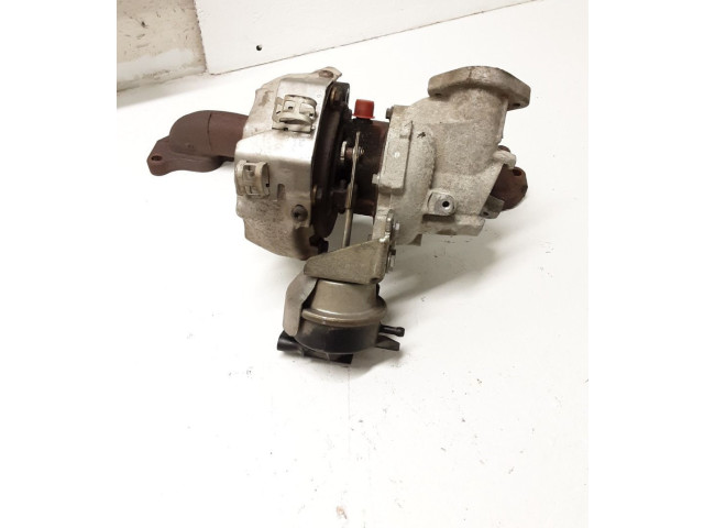 Vstřikovací lišta Volkswagen Caddy CUUD