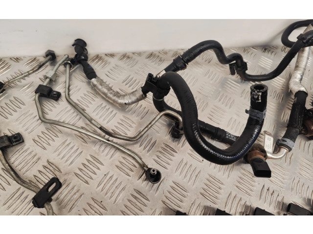 Píst 059130277ED, 059130090CT   Audi Q7 4M    CVZ 