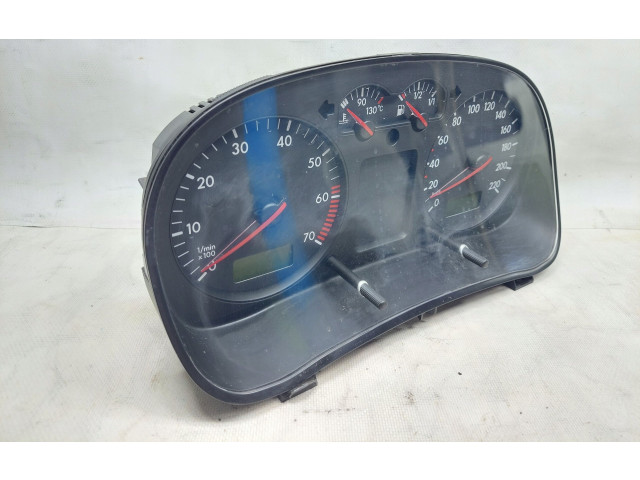 Панель приборов 1JO920802B Volkswagen Bora