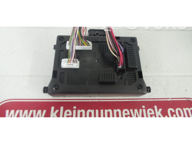 Модуль управления BSM 8200652285   Renault Clio III    