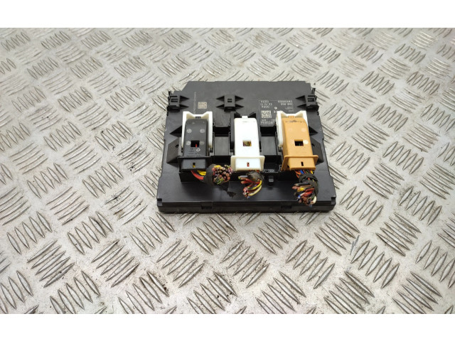 Блок комфорта 5K0937085AA   Volkswagen Caddy   