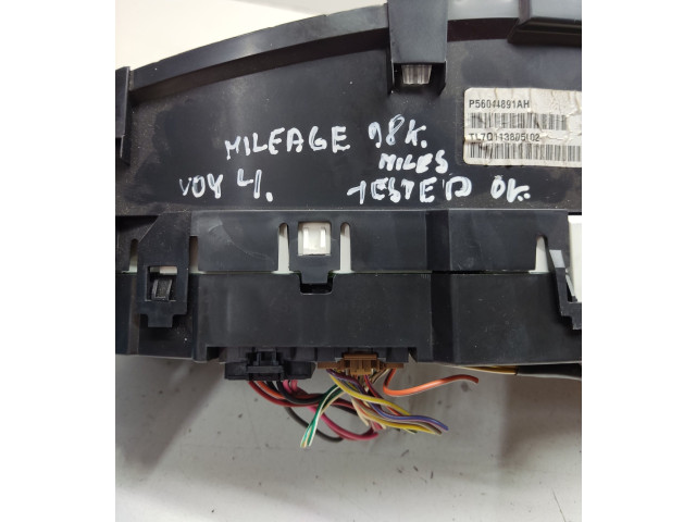 Přístrojová deska  Chrysler Grand Voyager V 2008 P56044891AH, 56044891AH  