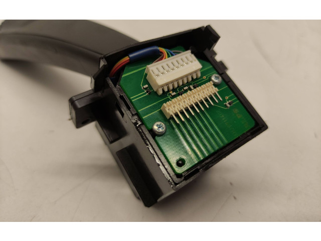 Ручка стеклоочистителей 31264350, J6R3A   Volvo S80