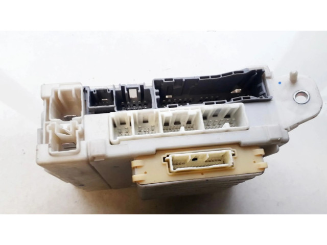 Блок комфорта 8273053023   Lexus IS 220D-250-350   