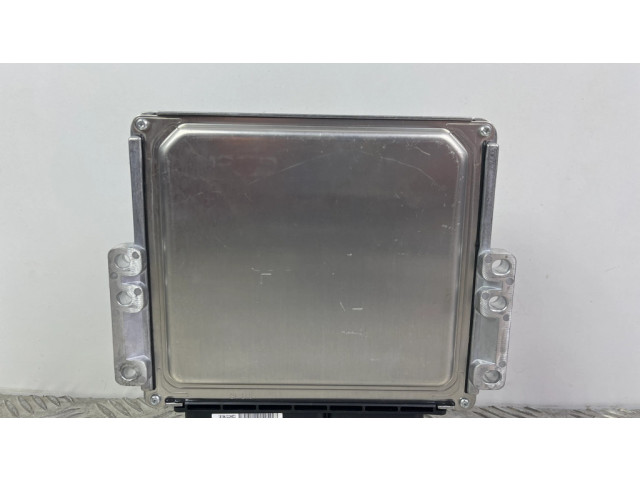 Блок управления двигателя 6725402232 SsangYong Rexton