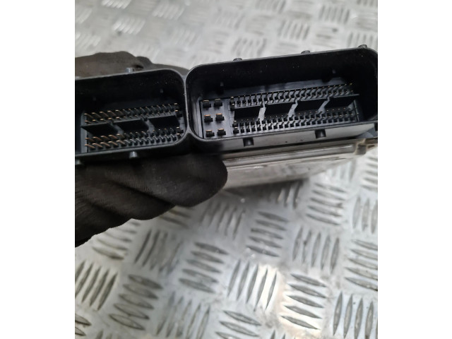 Блок управления двигателя 04L907309B, 0281018510 Audi A3 S3 8V