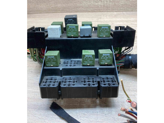 Pojistková skříňka 4174967 Saab 9000 CS 1992