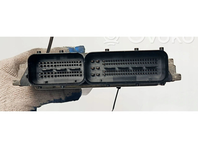 Блок управления двигателем Блок управления 070906016B   Volkswagen Phaeton