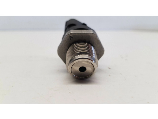 Датчик уровня горючего