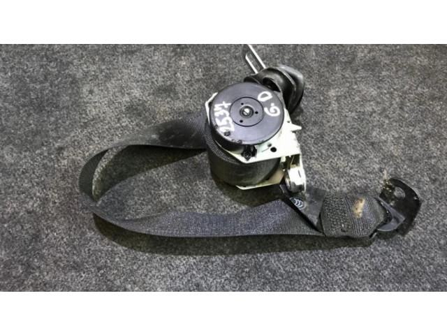 Задний ремень безопасности