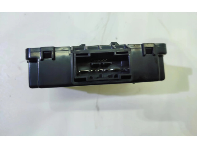 Блок управления 95310-M6000   KIA Xceed