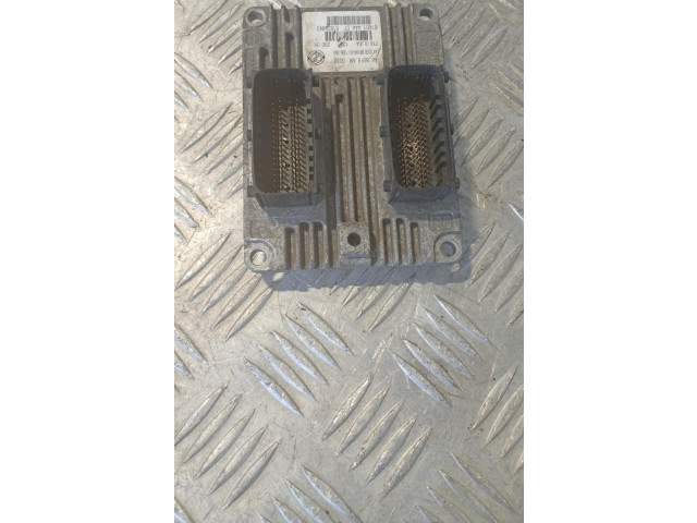 Комплект блоков управления 8200254484   Renault Twingo I